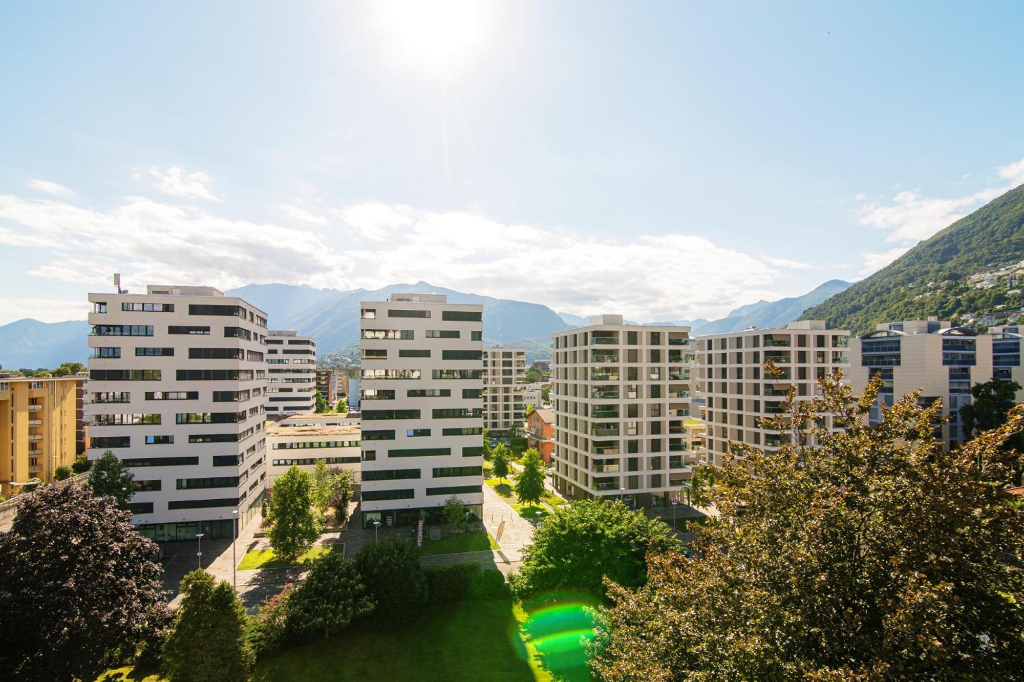 Loft Torre Locarno By Quokka 360 - Large Studio On The City View Tower エクステリア 写真