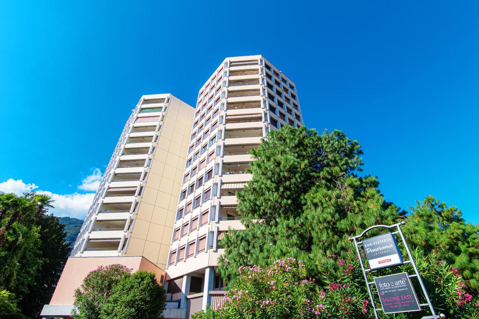 Loft Torre Locarno By Quokka 360 - Large Studio On The City View Tower エクステリア 写真