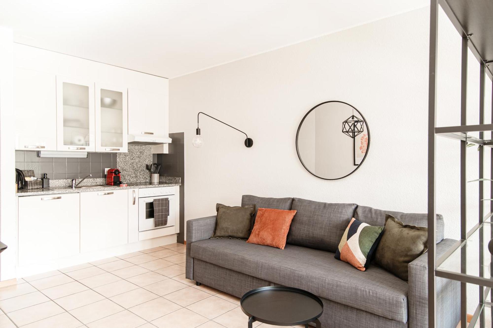 Loft Torre Locarno By Quokka 360 - Large Studio On The City View Tower エクステリア 写真